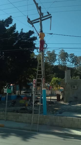 Fortaleciendo la seguridad en los espacios públicos con instalación de Camaras Modernas