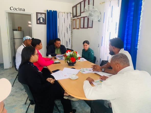 Reunión sobre Desplazamiento Forzado por Cambio Climático en el Ayuntamiento de Juan Santiago.