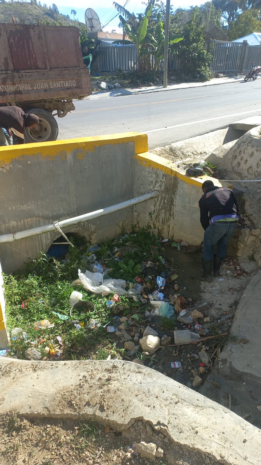 El Ayuntamiento de Juan Santiago, bajo la gestión del alcalde Omar Gómez, continúa trabajando de manera constante en favor del bienestar de nuestro municipio.